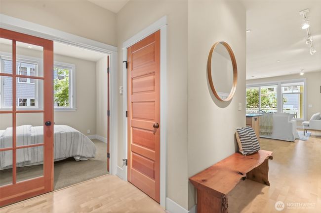 UNIT-102 - 156 Hall Brothers Loop, Condo with 2 bedrooms, 2 bathrooms and null parking in Bainbridge Island WA | Image 4
