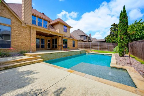7713 Silverleaf Dr, North Richland Hills, TX, 76182-8790 | Card Image