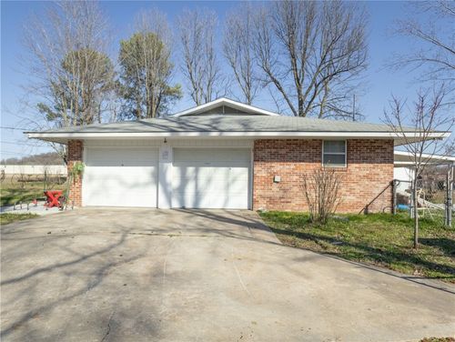 2625 E Emma Avenue, Springdale, AR, 72764 | Card Image