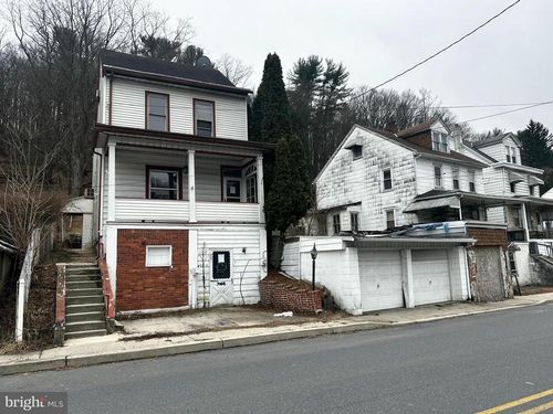 531 Peacock St, POTTSVILLE, PA, 17901-1004 | Card Image