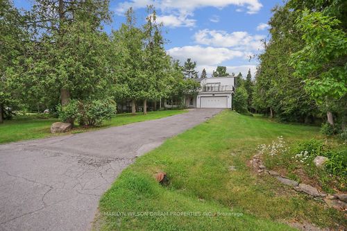 3089 Barlow Cres, Dunrobin, ON, K0A1T0 | Card Image