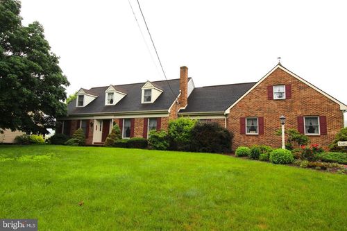 522 Overlys Grove Rd, NEW HOLLAND, PA, 17557-9534 | Card Image