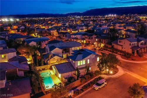 2098 Valley Sand St, Las Vegas, NV, 89135-1101 | Card Image