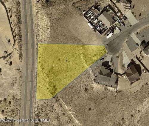 5900 Kristy St, Farmington, NM, 87401-3526 | Card Image