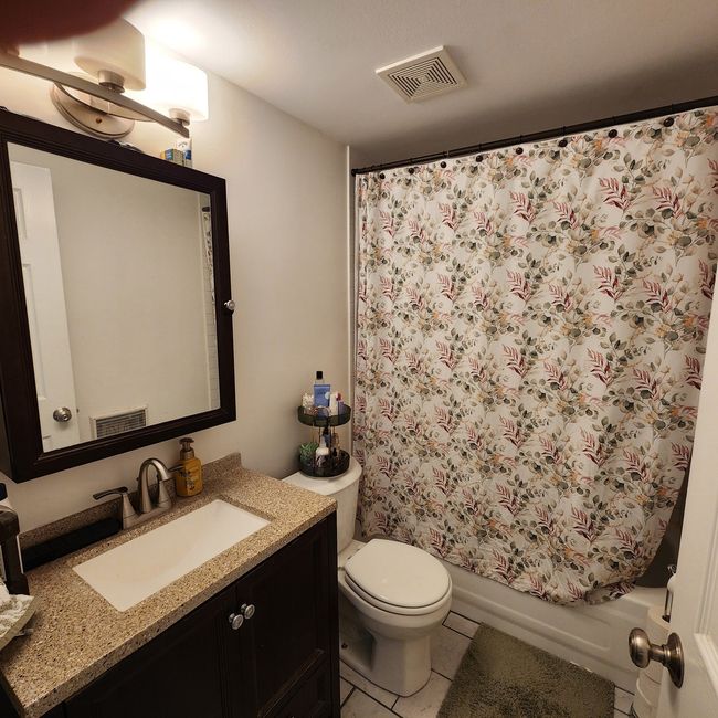 APT-113 - 675 Grove Dr, Condo with 2 bedrooms, 2 bathrooms and 2 parking in Elk Grove Village IL | Image 13
