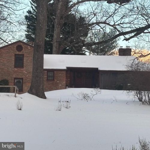 256 N Blue Ridge Tpke, MADISON, VA, 22727-3987 | Card Image