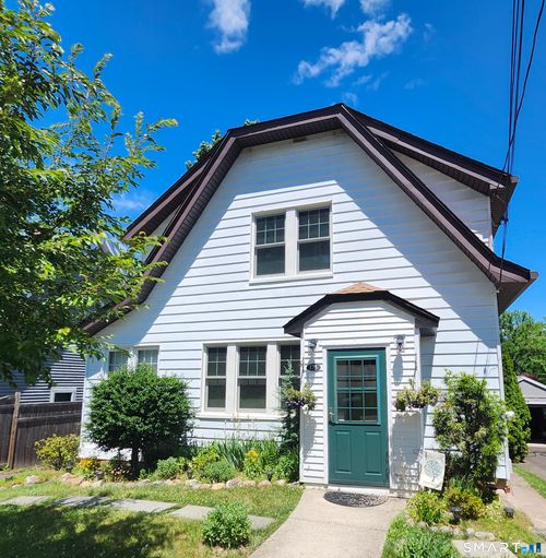 175 Augur St, Hamden, CT, 06517-3302 | Card Image