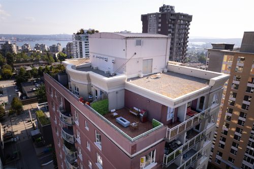 1604-121 W 15th St, North Vancouver, BC, V7M1R8 | Card Image