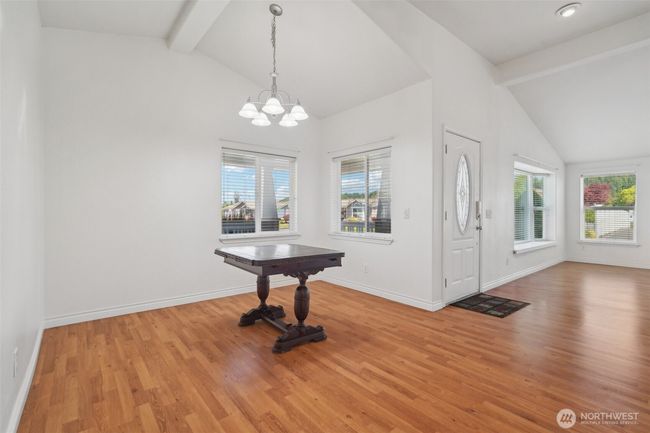 302 Oak St Sw, House other with 3 bedrooms, 2 bathrooms and 2 parking in Orting WA | Image 6