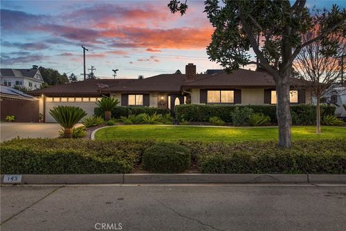 143 Walnut Ave, Redlands, CA, 92373-6722 | Card Image