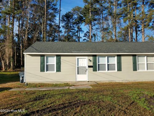 1217 Davis St, Jacksonville, NC, 28540-5754 | Card Image