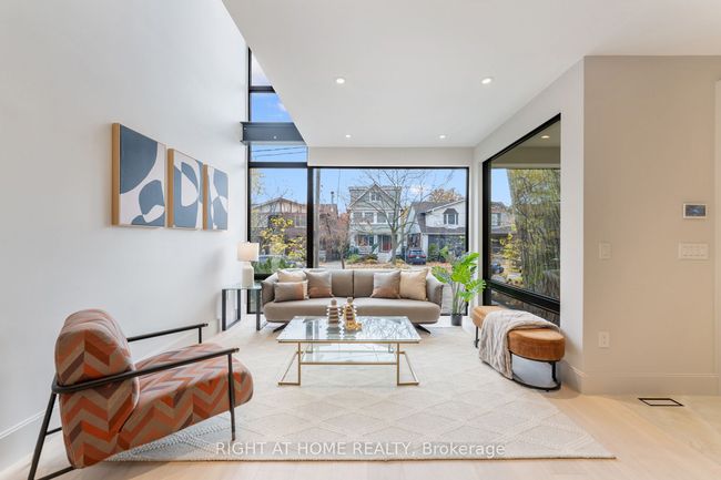 37 Kenilworth Ave, House other with 4 bedrooms, 6 bathrooms and 1 parking in Toronto ON | Image 11