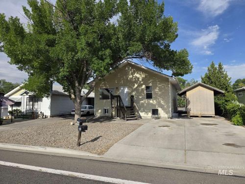 272 Harrison St, Twin Falls, ID, 83301-5129 | Card Image