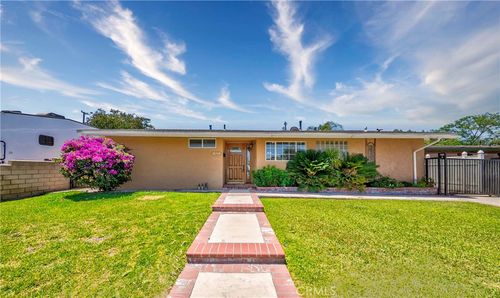 14621 Dalmatian Ave, La Mirada, CA, 90638 | Card Image