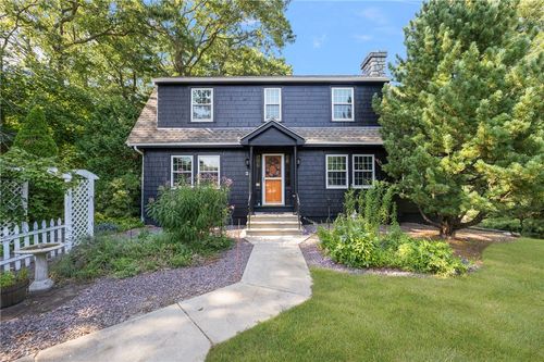2 Haywood Rd, Coventry, RI, 02816-5964 | Card Image