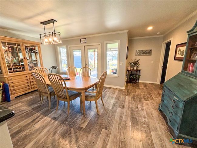 912 N Avenue G, House other with 4 bedrooms, 3 bathrooms and null parking in Shiner TX | Image 9