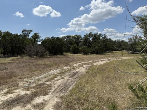 1608 Campfire, Spring Branch, TX, 78070-2273 | Card Image