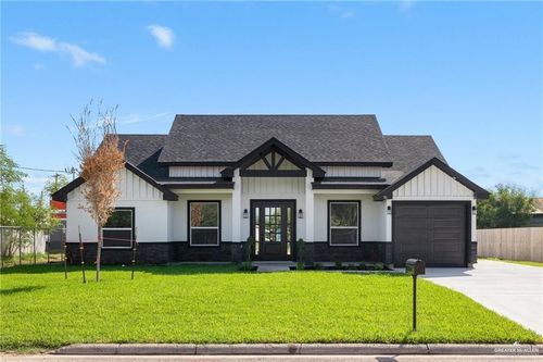 116 S Arizona, Alton, TX, 78573-6883 | Card Image