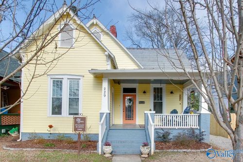 229 Walker Ave Ne, Huntsville, AL, 35801-4157 | Card Image