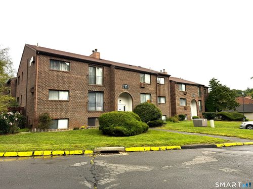 h-11 Darling St, Southington, CT, 06489-2610 | Card Image
