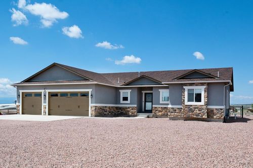 1229 N Stratton Dr, Pueblo, CO, 81007-6518 | Card Image