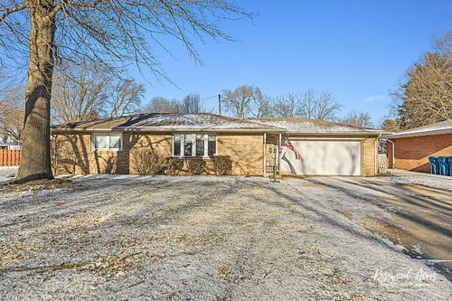 691 W River St, Bourbonnais, IL, 60914-1843 | Card Image