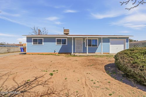 1820 Debra St, Las Cruces, NM, 88001-2066 | Card Image