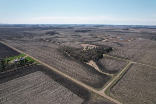 50491 100th St, Donnelly, MN, 56235-1058 | Card Image