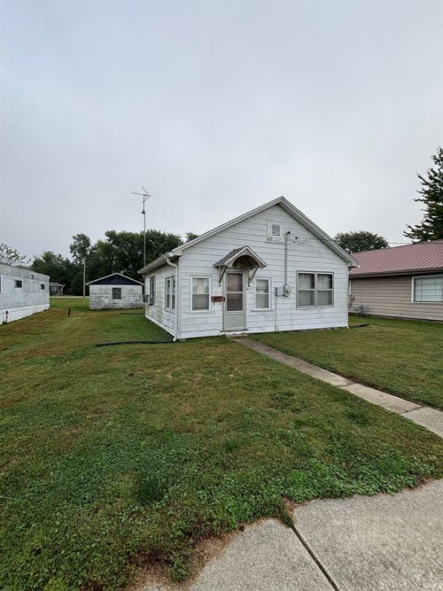 614 S 5th St, Petersburg, IN, 47567-1804 | Card Image