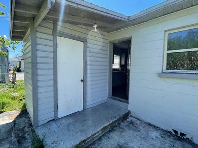 1018 S Wabash Avenue, House other with 2 bedrooms, 1 bathrooms and null parking in Lakeland FL | Image 3