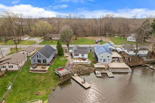 6113 300, Monon, IN, 47959-8033 | Card Image