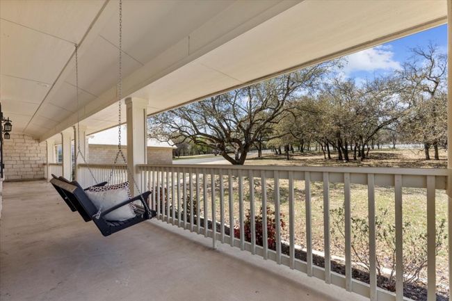 312 Quarterhorse Dr, House other with 4 bedrooms, 4 bathrooms and 12 parking in Liberty Hill TX | Image 4