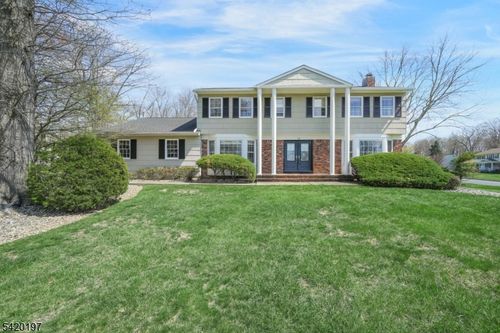 13 Flanders Dr, Pine Brook, NJ, 07058-9423 | Card Image