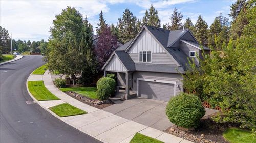 63091 Desert Sage St, Bend, OR, 97701-8329 | Card Image