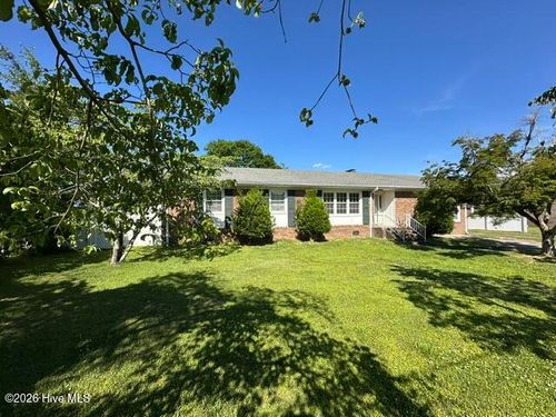 315 Hampton Dr, Plymouth, NC, 27962-1615 | Card Image