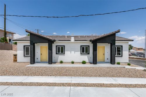 365 N 16th Street, Las Vegas, NV, 89101 | Card Image