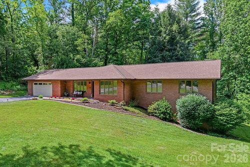 11 Grenadier Ct, Candler, NC, 28715-9419 | Card Image