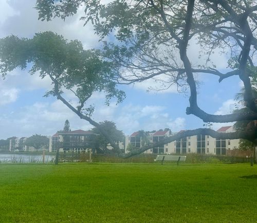 404-110 Lake Emerald Dr, Oakland Park, FL, 33309-6231 | Card Image