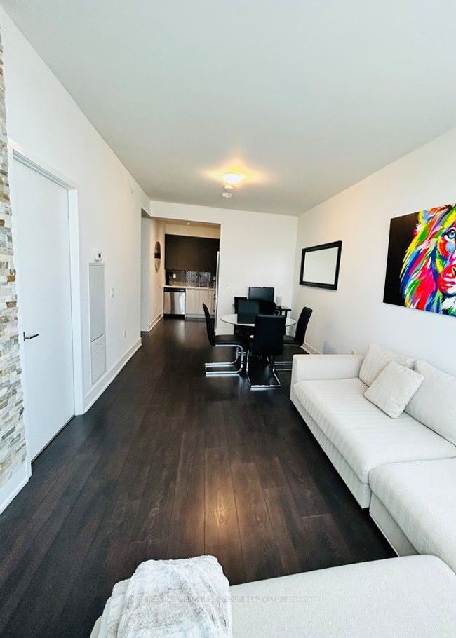 1909 - 2908 Highway 7, Condo with 1 bedrooms, 1 bathrooms and null parking in Vaughan ON | Image 5