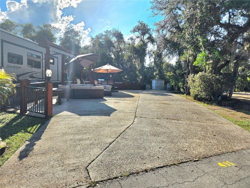 411 Longhorn Dr, LAKE WALES, FL, 33898 | Card Image