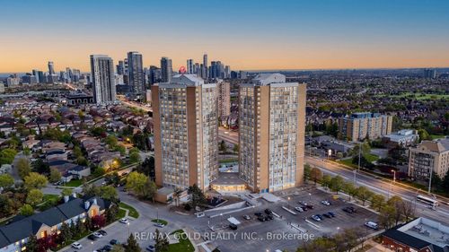 1911-35 Trailwood Drive, Mississauga, ON, L4Z3L6 | Card Image