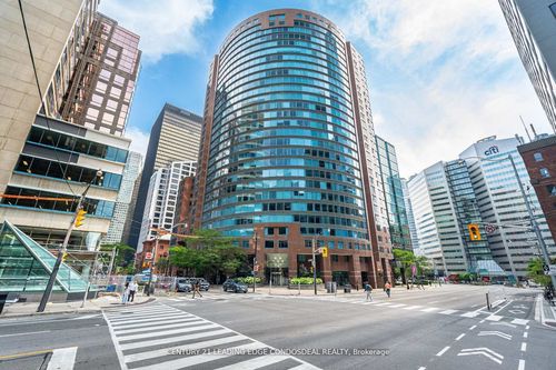 2106-33 University Ave, Toronto, ON, M5J2S7 | Card Image