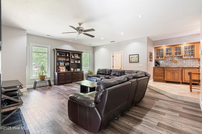 147 Pine Needle Dr, House other with 4 bedrooms, 4 bathrooms and 5 parking in Hampstead NC | Image 25