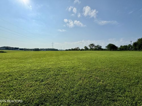 142 Arbor Ln, Dandridge, TN, 37725 | Card Image
