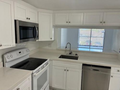 apt-218-19805 Sw 114th Ave, Miami, FL, 33157-1020 | Card Image