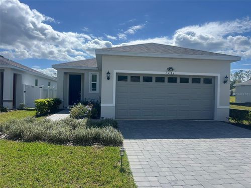 1241 Atlantic Ave, Fruitland Park, FL, 34731-3245 | Card Image