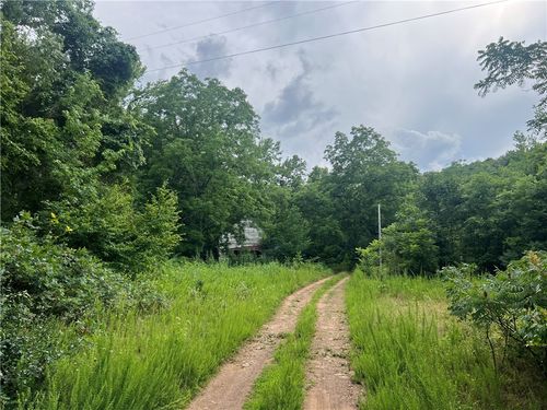 139 Madison 6388, Wesley, AR, 72773-8943 | Card Image