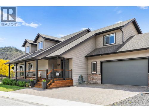 2079 Shelby Cres, West Kelowna, BC, V4T3A9 | Card Image