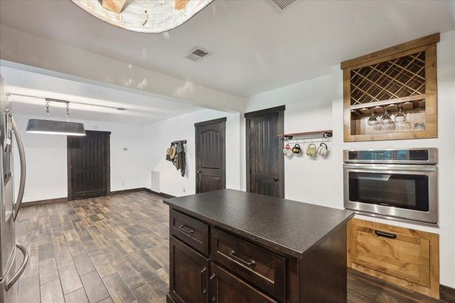 1185 Pinecrest, House other with 4 bedrooms, 3 bathrooms and null parking in Vidor TX | Image 13