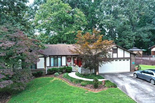 112 Royal Oak Ct, Lenoir, NC, 28645-8464 | Card Image